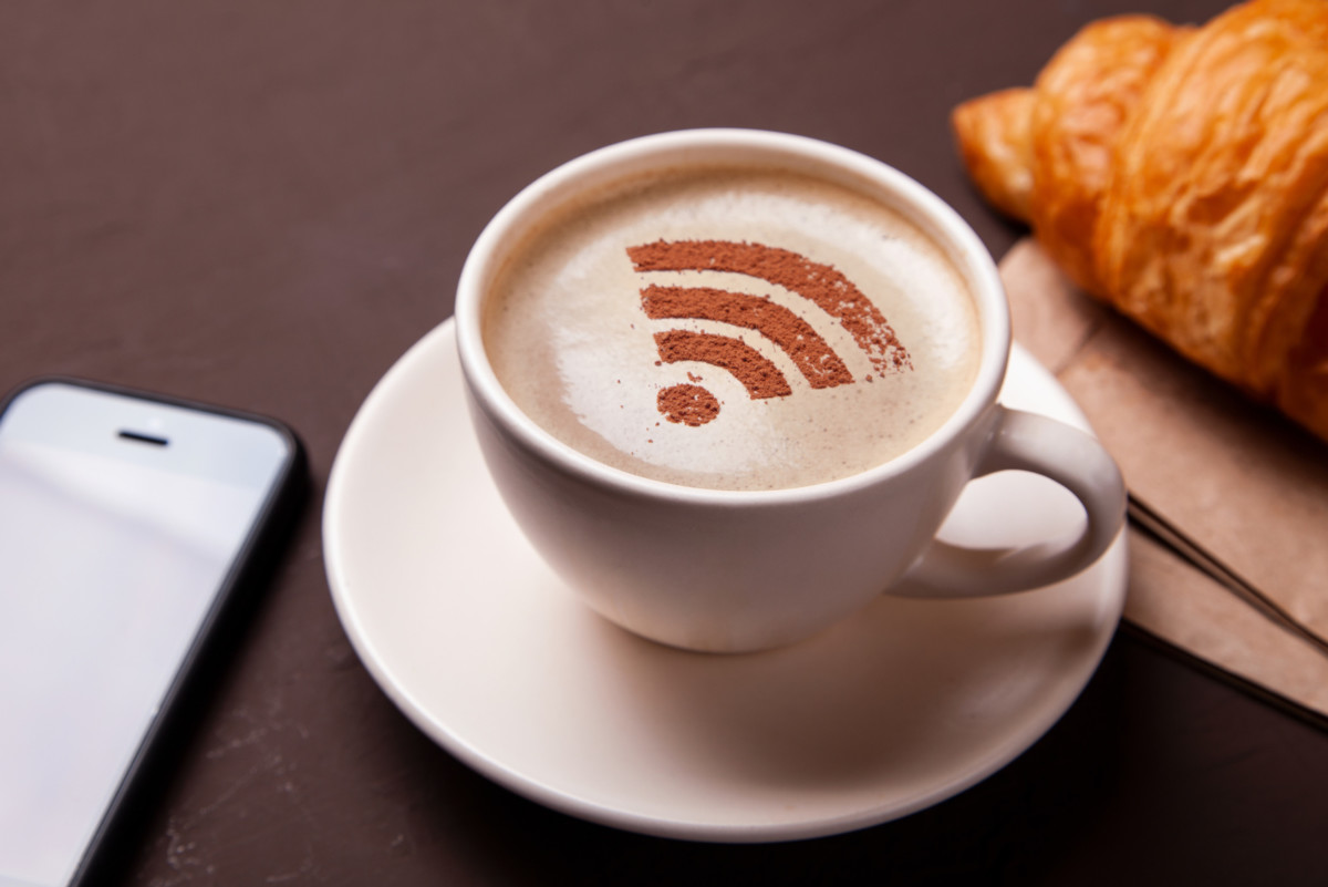 cafe's free wifi